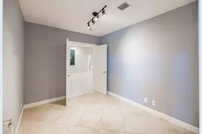 2432 NE 22nd Avenue, Lighthouse Point, FL 33064 - Photo 61