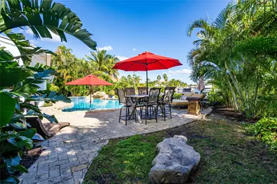 2432 NE 22nd Avenue, Lighthouse Point, FL 33064 - Photo 17
