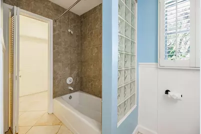 2432 NE 22nd Avenue, Lighthouse Point, FL 33064 - Photo 59