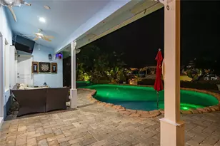 2432 NE 22nd Ave, Lighthouse Point, FL 33064 - Photo 11