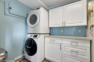 390 NE 10th Ave, Fort Lauderdale, FL 33301 - Photo 13