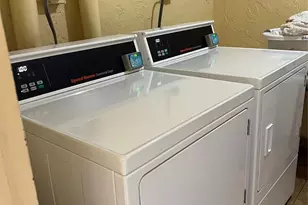 2615 NE 3rd Ct, Boynton Beach, FL 33435 - Photo 35