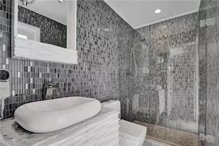 2830 NE 55th St, Fort Lauderdale, FL 33308 - Photo 9