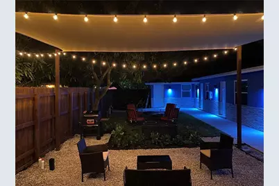 902 NE 38th Street #2, Oakland Park, FL 33334 - Photo 1