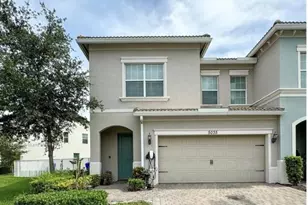 5035 Eucalyptus Dr, Hollywood, FL 33021 - Photo 1