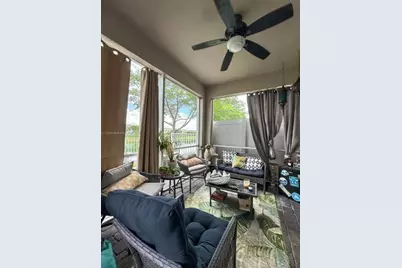 5035 Eucalyptus Drive, Hollywood, FL 33021 - Photo 7