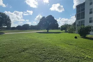 9421 SW Evergreen Pl Unit, Davie, FL 33324 - Photo 7