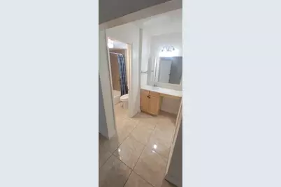 9421 SW Evergreen Place #102, Davie, FL 33324 - Photo 15