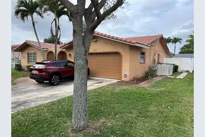 2688 NW 118th Drive, Coral Springs, FL 33065 - Photo 3