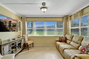 9821 Sunrise Lakes Blvd, Sunrise, FL 33322 - Photo 9