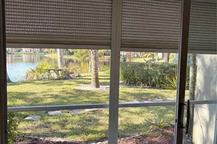 21 Jacaranda Dr, Plantation, FL 33324 - Photo 9