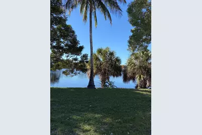 21 Jacaranda Drive #121, Plantation, FL 33324 - Photo 3