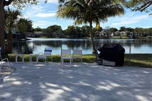 21 Jacaranda Dr, Plantation, FL 33324 - Photo 23