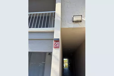 21 Jacaranda Drive #121, Plantation, FL 33324 - Photo 5