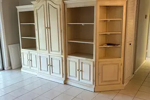 21 Jacaranda Dr, Plantation, FL 33324 - Photo 7