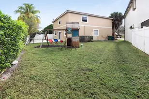 12693 NW 9th St, Coral Springs, FL 33071 - Photo 27