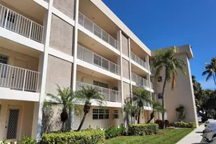 3151 S Palm Aire Dr Unit, Pompano Beach, FL 33069 - Photo 3