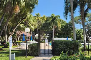 3151 S Palm Aire Dr Unit, Pompano Beach, FL 33069 - Photo 25