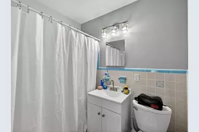 1632 NE 33rd Street, Oakland Park, FL 33334 - Photo 15