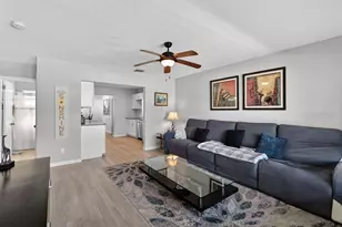 1632 NE 33rd St, Oakland Park, FL 33334 - Photo 7