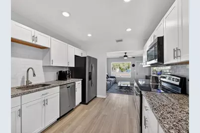 1632 NE 33rd Street, Oakland Park, FL 33334 - Photo 11