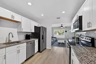 1632 NE 33rd St, Oakland Park, FL 33334 - Photo 11