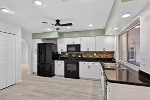 7420 SW 16th St, Plantation, FL 33317 - Photo 9