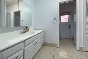 7420 SW 16th St, Plantation, FL 33317 - Photo 23