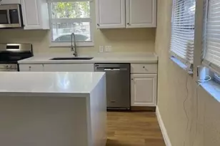 734 SW 8th St, Dania Beach, FL 33004 - Photo 9