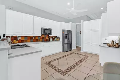 9737 Parkview Avenue, Boca Raton, FL 33428 - Photo 13