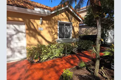 10061 NW 2nd Street, Plantation, FL 33324 - Photo 3