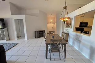 10061 NW 2nd St, Plantation, FL 33324 - Photo 9