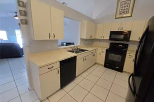 10061 NW 2nd St, Plantation, FL 33324 - Photo 13