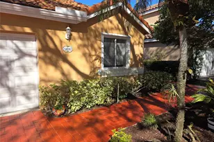 10061 NW 2nd St, Plantation, FL 33324 - Photo 3