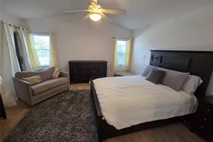 10061 NW 2nd St, Plantation, FL 33324 - Photo 17