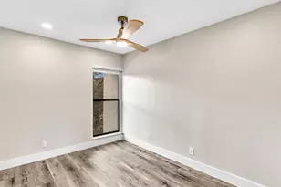 1381 NW 99th Ave, Pembroke Pines, FL 33024 - Photo 61