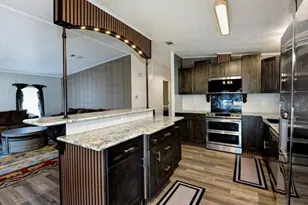 3389 Lake Overlook Pl, Lake Worth, FL 33462 - Photo 15