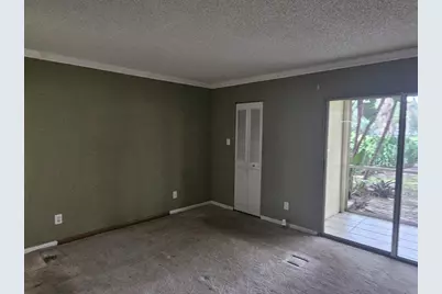 2214 S Cypress Bend Drive #105, Pompano Beach, FL 33069 - Photo 9