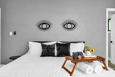 738 NE 17th Avenue, Fort Lauderdale, FL 33304 - Photo 15