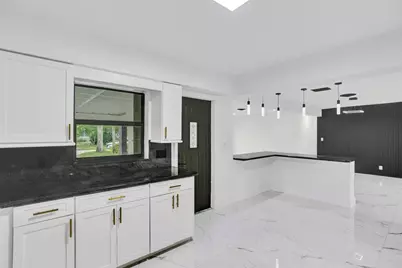 5840 SW 14th Street, Plantation, FL 33317 - Photo 13