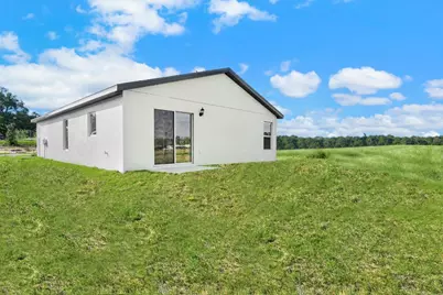 8556 105th Avenue, Vero Beach, FL 32967 - Photo 3