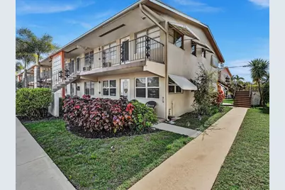 2124 NE 56th Court #209, Fort Lauderdale, FL 33308 - Photo 1