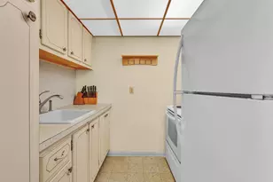 2124 NE 56th Ct, Fort Lauderdale, FL 33308 - Photo 9