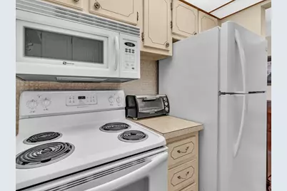 2124 NE 56th Court #209, Fort Lauderdale, FL 33308 - Photo 13