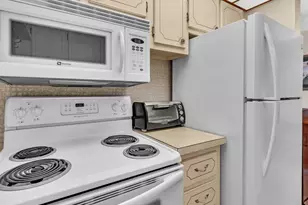 2124 NE 56th Ct, Fort Lauderdale, FL 33308 - Photo 13