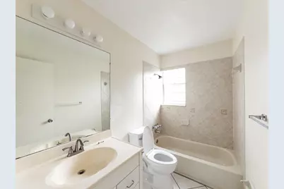 5870 NW 16th Place, Sunrise, FL 33313 - Photo 7