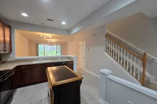 4189 Highwood Dr, Jacksonville, FL 32216 - Photo 5