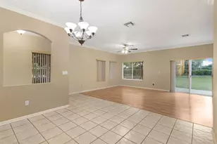 4652 SW 13th St, Deerfield Beach, FL 33442 - Photo 5