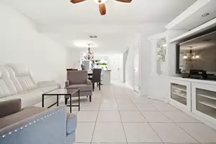 2683 NE 15th St, Pompano Beach, FL 33062 - Photo 17