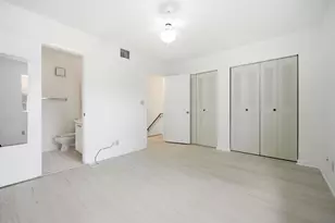 2683 NE 15th St, Pompano Beach, FL 33062 - Photo 9